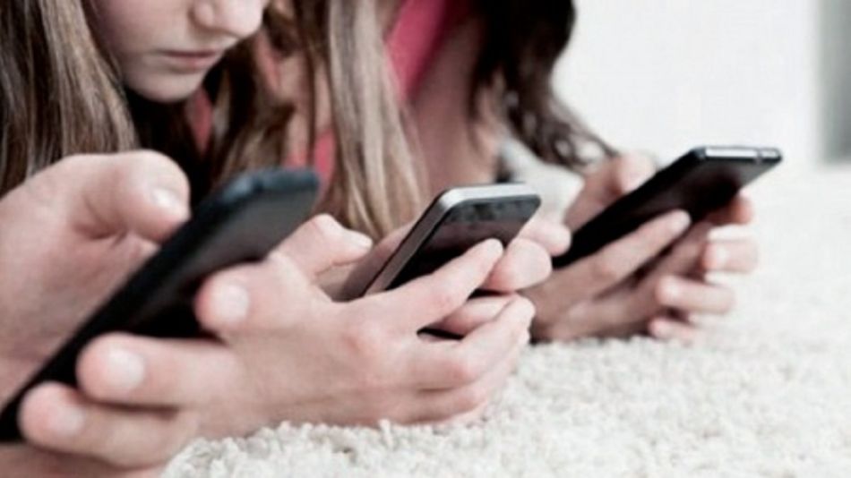 Pubertad temprana: cuál es el impacto de las redes sociales en los niños