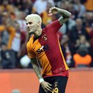 Mauro Icardi se hizo un radical cambio de look y triunfó con el Galatasaray