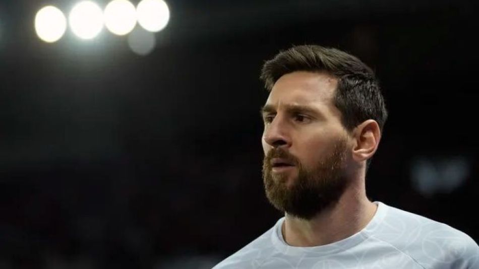 6-11-2022-Messi 