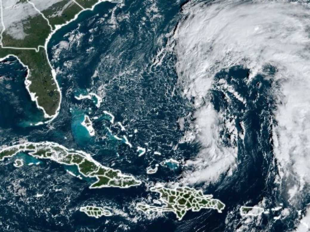 Florida en alerta por el huracán Nicole que llegará esta semana | Perfil