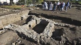 El edificio consta de dos plantas.