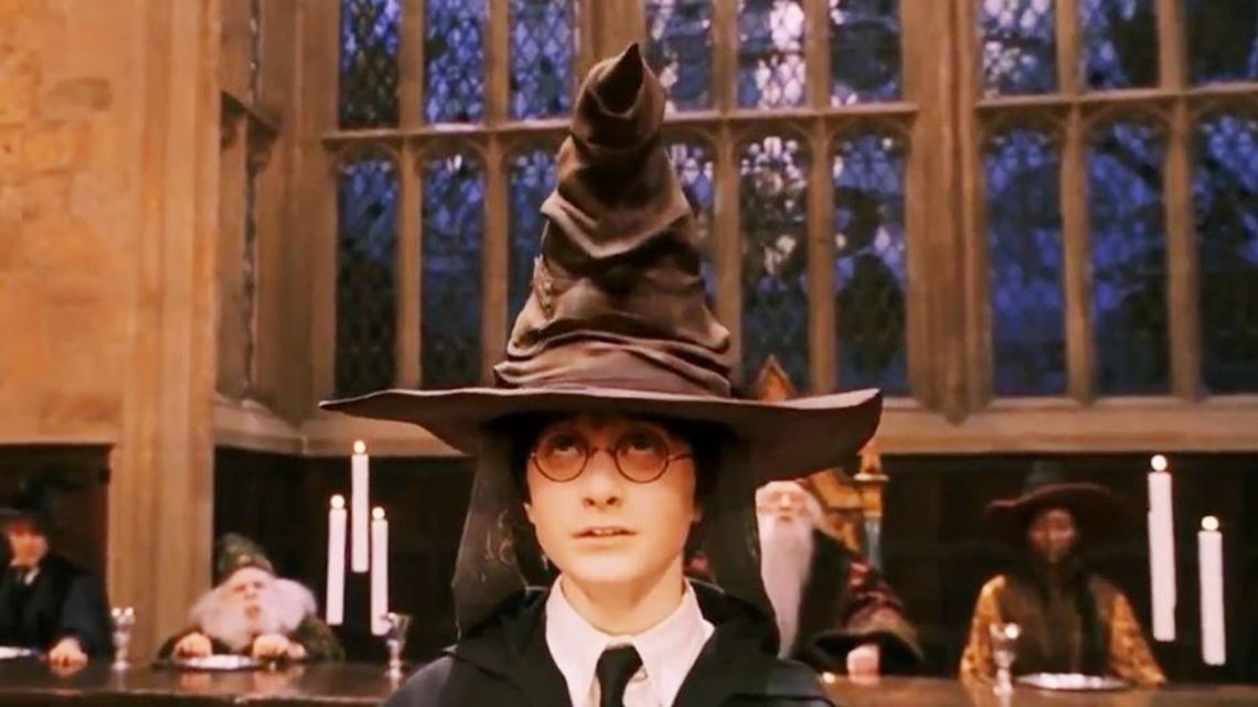 Harry Potter Tiara Przydziału Quiz Murió Leslie Phillips, la voz del Sombrero Seleccionador de Harry