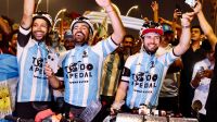 Los argentinos que pedalearon a Qatar