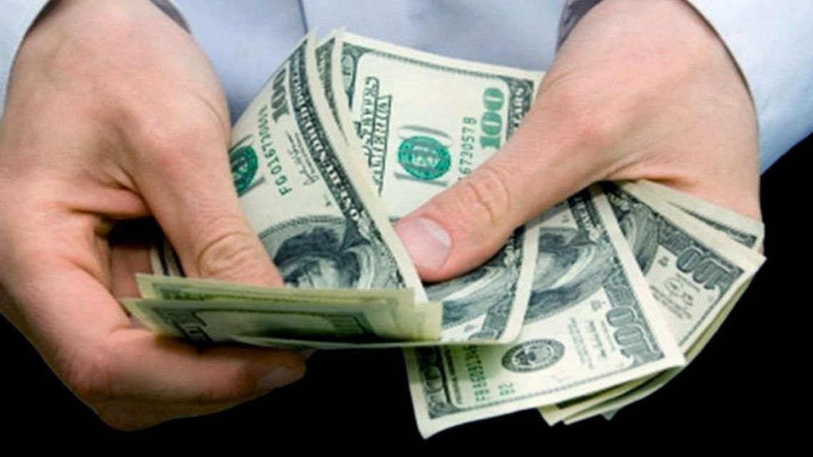 The “other” gap in the dollar that is beginning to be seen