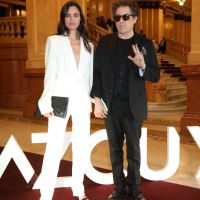 Andrés Calamaro está de novio: las fotos del músico junto a su amor en el Teatro Colón