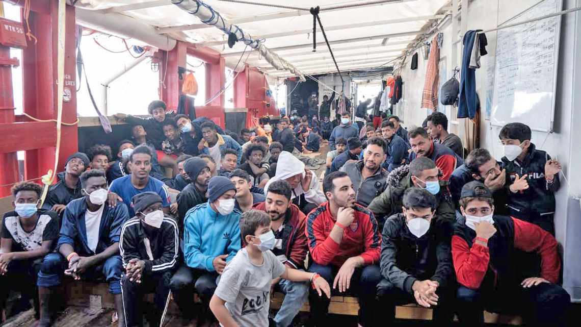 La questione migranti è il primo asse di attrito tra Giorgia Meloni e l’Unione Europea
