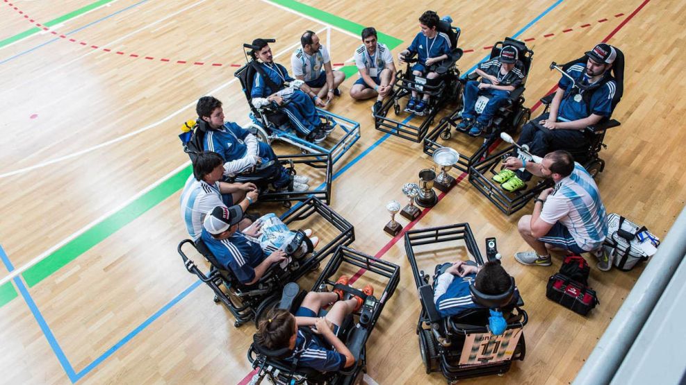 Futbol sobre silla de ruedas 20221111