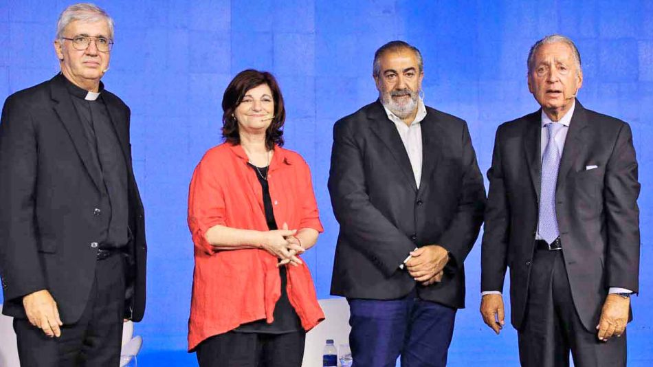 20221112_kelly_olmos_daer_funes_rioja_uia_g