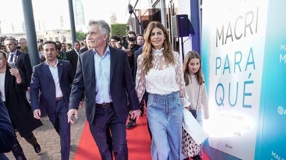 Juliana Awada celebró en sus redes los 12 años de amor con Mauricio Macri