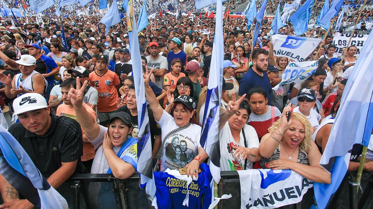 La vicepresidenta Cristina Kirchner durante el acto del Día de la Militancia en La Plata.