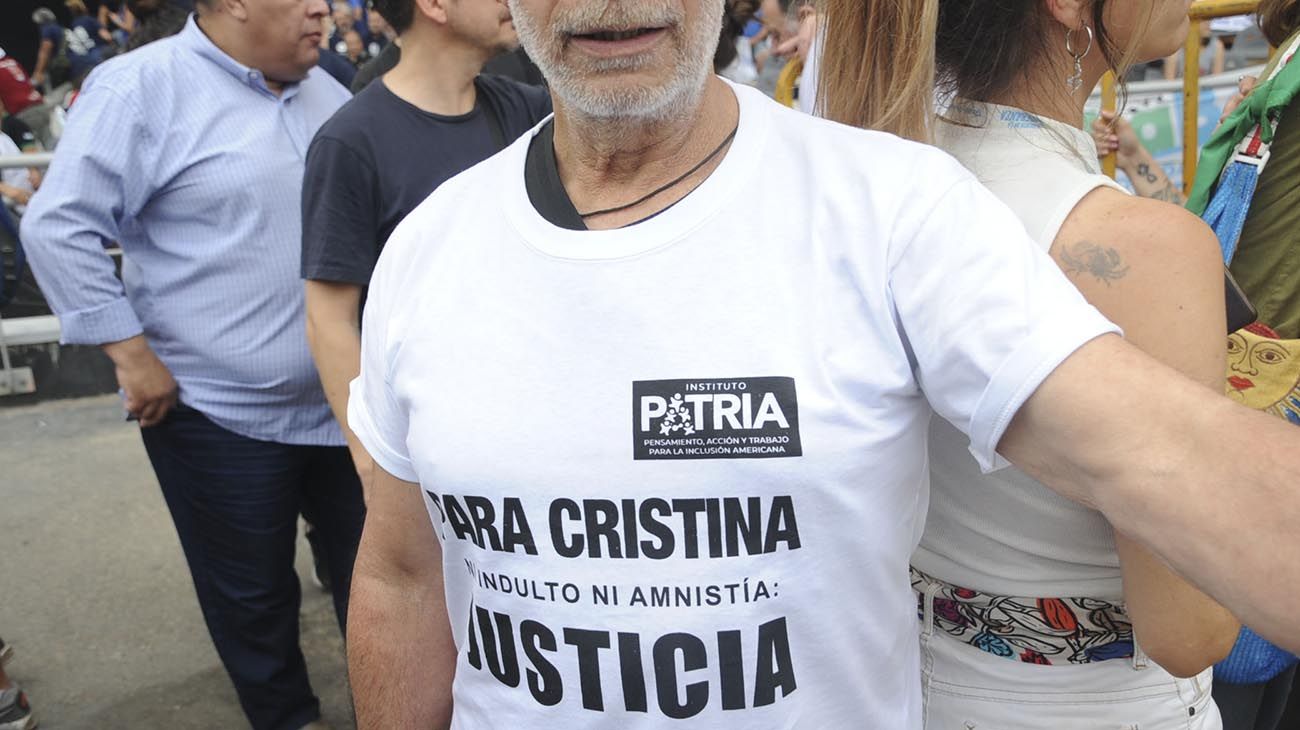 La vicepresidenta Cristina Kirchner durante el acto del Día de la Militancia en La Plata.