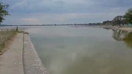 La falta de lluvias es una alerta roja que está teniendo consecuencias nefastas no solo para la reconocida laguna bonaerense sino para toda una región. Al filo de declararse la emergencia climática.