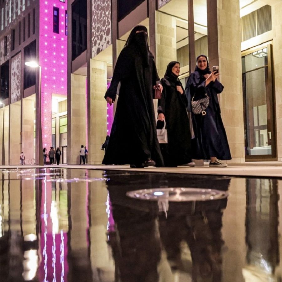 Así es el código de vestimenta en Qatar para hombres y mujeres