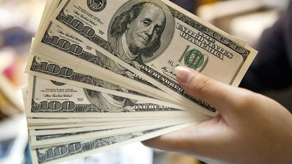 El dólar subió seis pesos en dos días