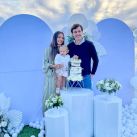 Pampita a Roberto García Moritán en su tercer aniversario: "Te amo con locura"