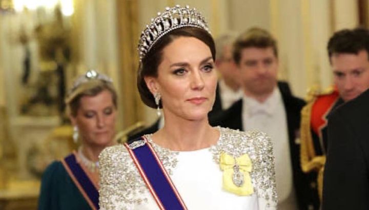Todos los detalles del look que eligió Kate Middleton en su primera gala como princesa de Gales