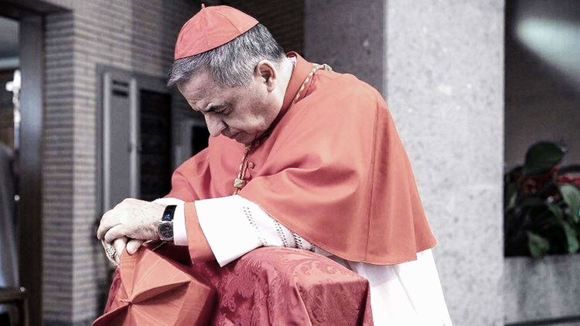 «Francesco mi vuole morto», dice un cardinale indagato per corruzione.