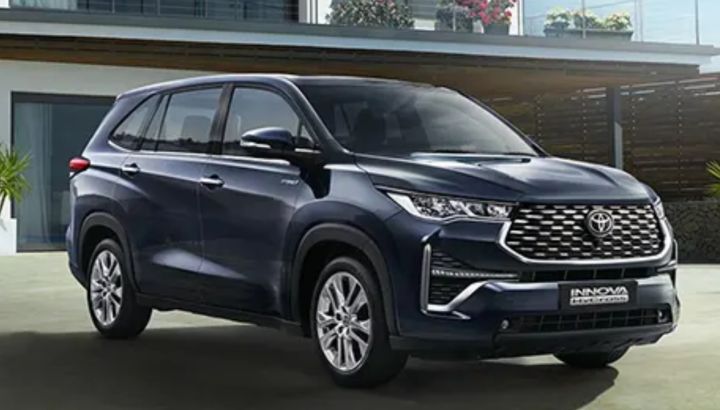 Se presentó el nuevo Toyota Innova Hycross