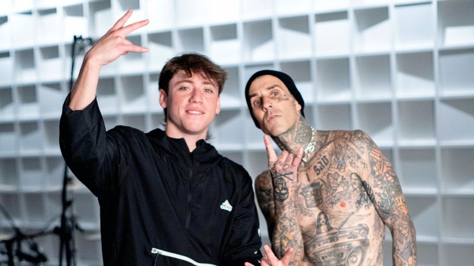 2022_11_27_travis_barker_paulo_londra_vz_g