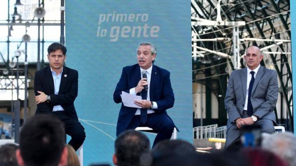 Tras sus problemas de salud, Alberto Fernández reapareció en público en una inauguración en La Plata
