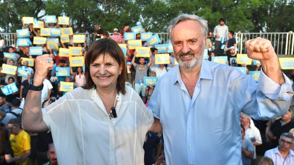 Joaquín de la Torre lanzó su candidatura a gobernador bonaerense acompañado de Patricia Bullrich