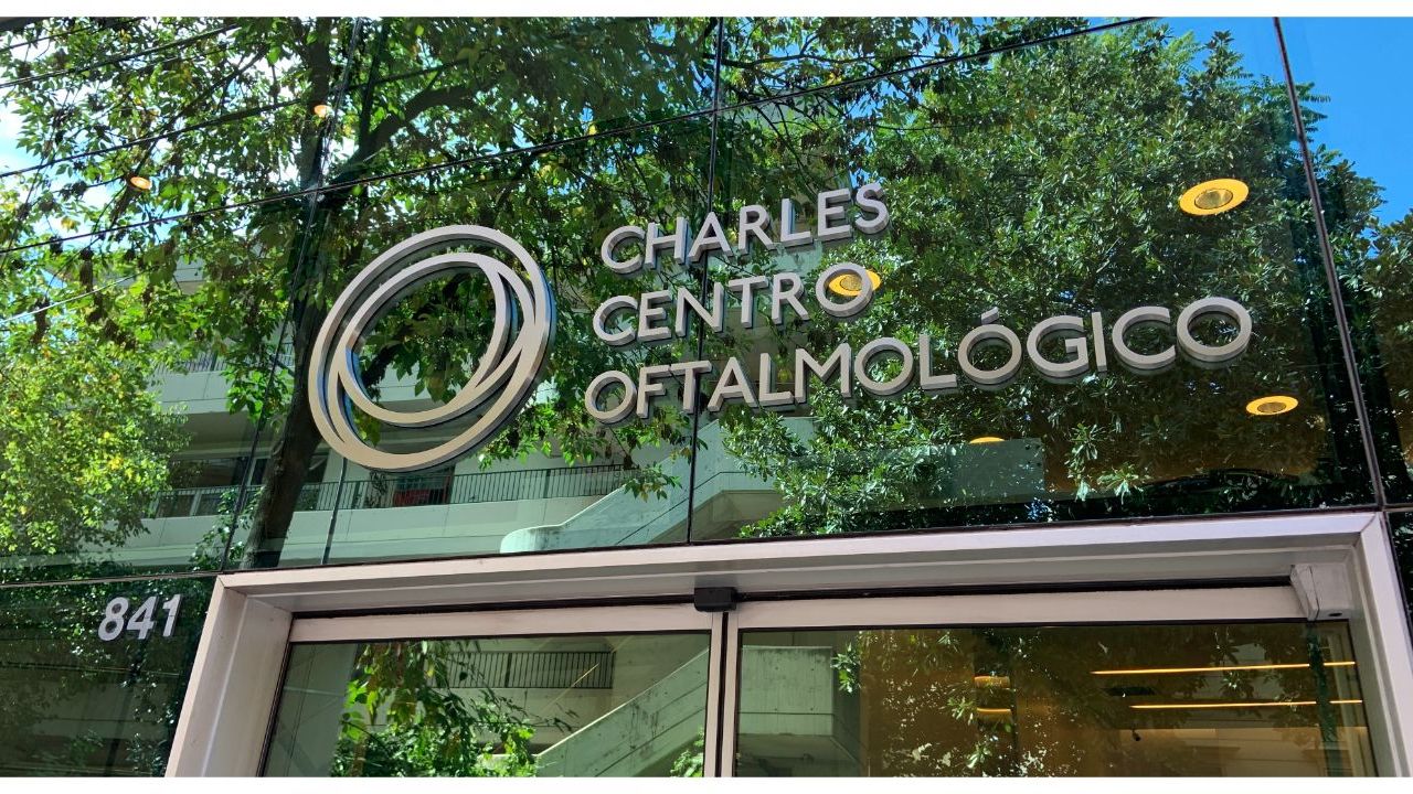 Charles Centro Oftalmológico trata a pacientes con un revolucionario tratamiento de terapia genética | Foto:CEDOC