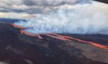 Alerta en Hawai: tras 40 años, el volcán activo más grande del mundo entró en erupción