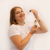 Aceite medicinal de cannabis De La Tierra Bienestar® y Enfermedades inflamatorias de la Piel