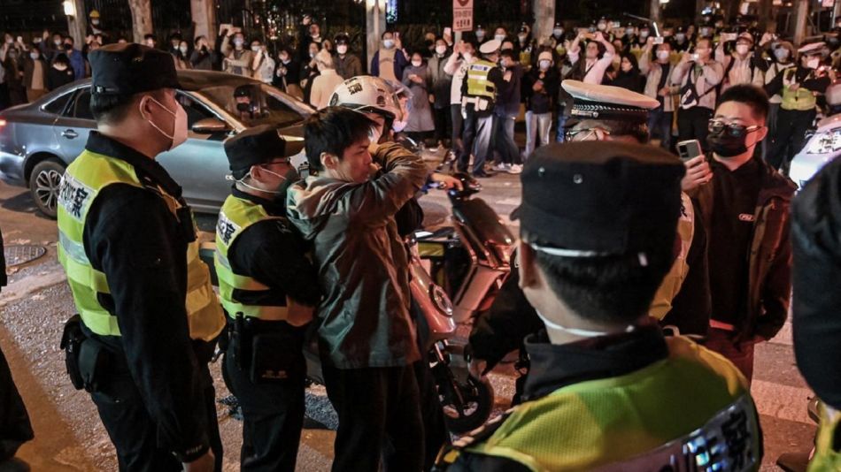 Fuertes protestas en China contra las políticas de "covid cero" del Partido Comunista