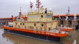 Es el segundo en llevar el nombre Petrel.