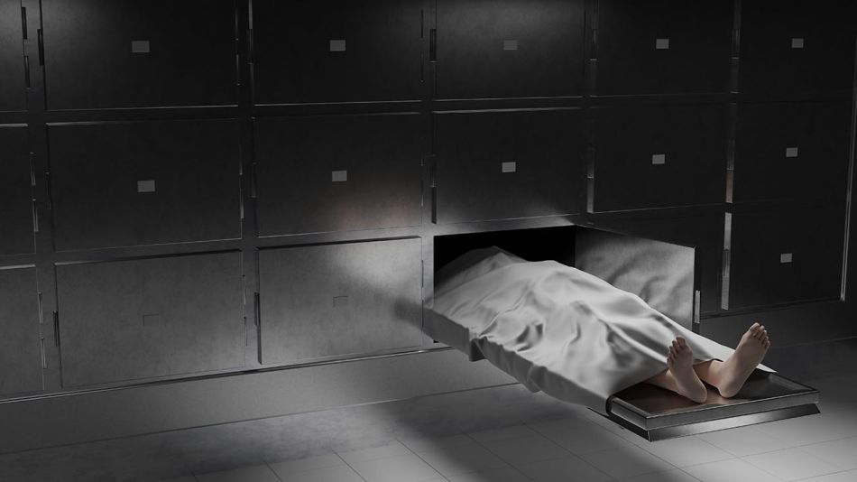 Dan por muerto a un hombre, lo meten vivo en una cámara frigorífica 20221206