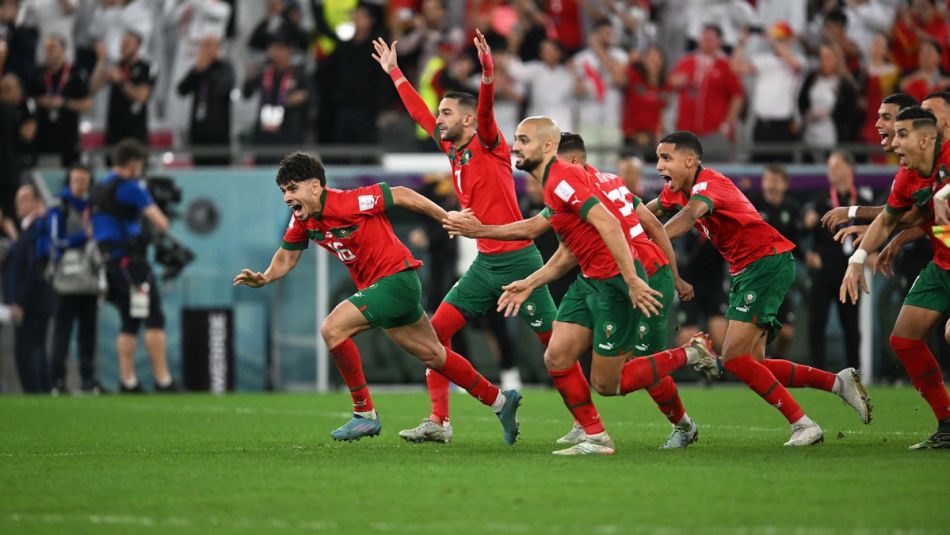 Marruecos derrotó a España y avanza a cuartos de final