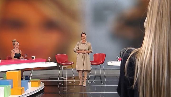 Karina Mazzocco reveló en vivo que es familiar de una famosa figura del espectáculo: de quién se trata