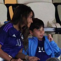Antonela Roccuzzo fue tendencia por su ritual antes del penal de Leo Messi