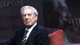 Mario Vargas Llosa celebró el fracaso de autogolpe de Estado en Perú