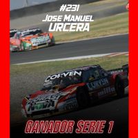 Manu Urcera es el campeón del Turismo Carretera y Nicole Neumann se emocionó