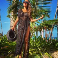 Pampita y su look full crochet 