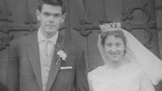 Estuvieron casados 72 años, fallecieron juntos y fueron enterrados en el mismo ataúd