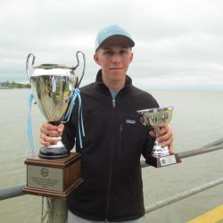 Tomás Ubertone, de la Peña Pira Caru, fue el vencedor en la categoría “Mayores” del Torneo Aniversario, en el Club de Pescadores en Olivos. 