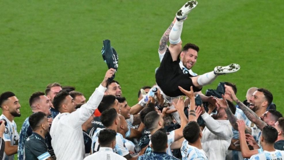 Argentina le ganó 3 a 0 a Italia en la Finalíssima 