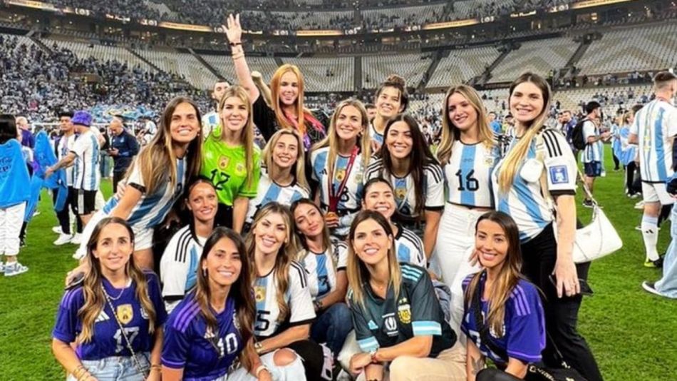 La otra "Scaloneta": La foto de las mujeres de la Selección tras el triunfo de Argentina