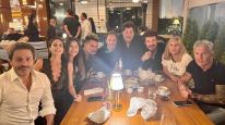 La foto de la cena íntima de de los papás de Leo Messi con Marcelo Tinelli y Jorge Brito 