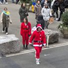 Santa Claus en Manhattan: en busca de otro trago gratis 