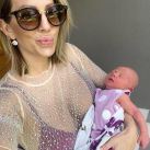 Noelia Marzol mostró la carita de su hija recién nacida: "Nos multiplicamos"