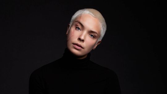 Giulia Dias: conocé a la modelo brasileña que domina las pasarelas y lucha por la inclusión