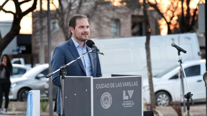 GILL. Su estrategia pasa por aglutinar a más intendentes de distintas expresiones políticas en su “proyecto 2023”, pero hay contactos con el PJ orgánico.