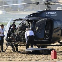 El accidente se habría producido mientras un helicóptero despegaba y el otro aterrizaba.