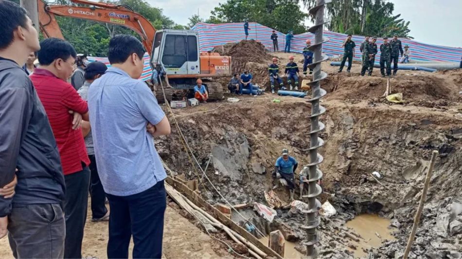 Rescatistas en Vietnam