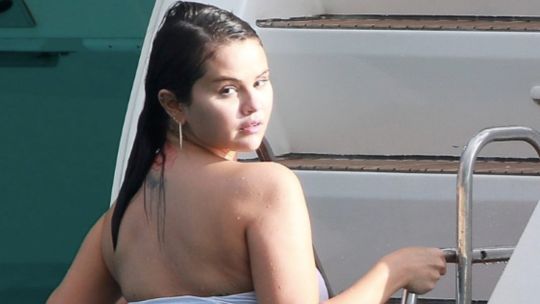 Selena Gomez comienza el año con una frase polémica.