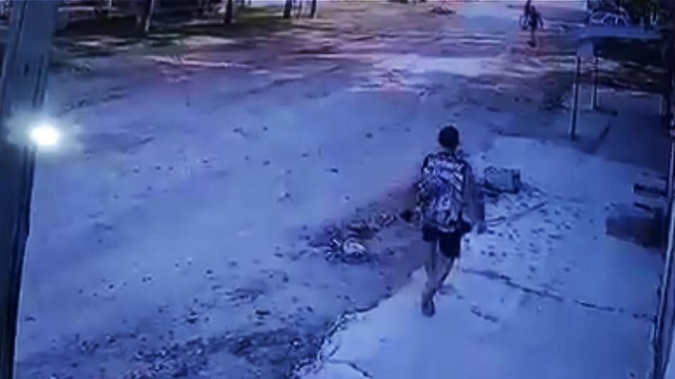 Le fracturó el cráneo por tener una camiseta de Morón